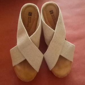 White Mountain Banner Sandals